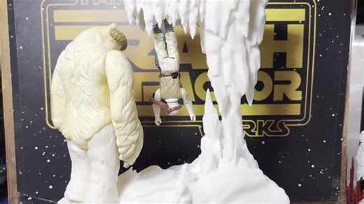 Wampa Cave (dis-play-set) - 3D Printed Model Kit- Vintage-style Star Wars Custom - Etsy UK