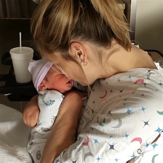 Doctors said my life would be limited the day I was born without arms and legs. They were wrong. I fell in love. I became a mother. And years later, I did something that changed everything. 👉 See more... | David Benoit