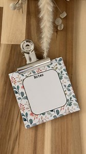 👩🏻‍💻Comment “template” for a free editable Canva template. Follow me for more product ideas, tutorials and online business tips! This is how you can make your own sticky notes from home! #DIY #stationerybusiness #stationery #stickynotes | Nunu Creator Club