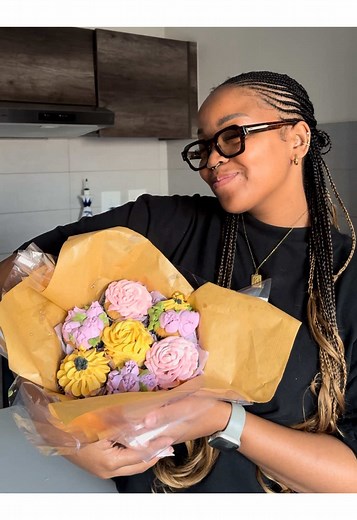 Cupcake Bouquet Recipe — Easy Mother's Day Gift Idea