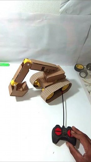 I Built a Working Cardboard Excavator Using 7 DC Motors! 🏗️ #cardboard #dcmotor #making #diy #art