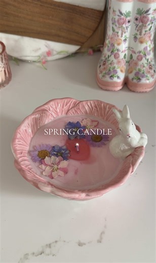 How to Make a Pink Spring Candle