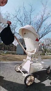 Baby's First Outdoor Adventure: A Heartwarming 1-Year-Old's Perspective