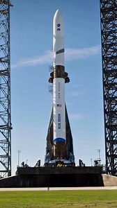 New Glenn pronto para. A Missão ESCAPADE 🚀🛰️🛰️ O foguete New Glenn foi posicionado na plataforma do Complexo de Lançamento 36 (LC-36), no Centro Espacial Kennedy, na Flórida. New Glenn ready for. An ESCAPE Mission 🚀🛰️🛰️ The New Glenn rocket has been positioned on the launch pad at Launch Complex 36 (LC-36) at the Kennedy Space Center in Florida. #NewGlenn #ESCAPADE #NG2 | Canal O Conhecedor