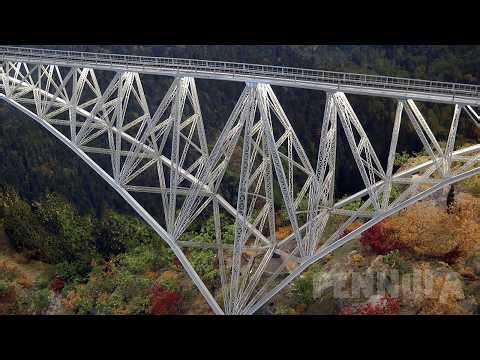 Sensationeller Spur N Modelleisenbahn-Viadukt mit schöner Modellbahn-Landschaft von Jean-Yves Page