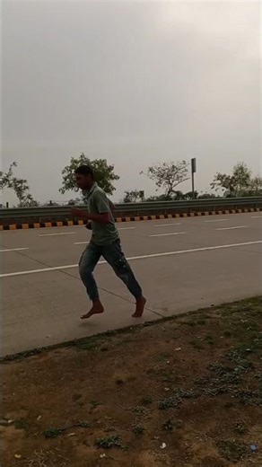 Normal running #fitness #running #motivation #gym #workout #reels