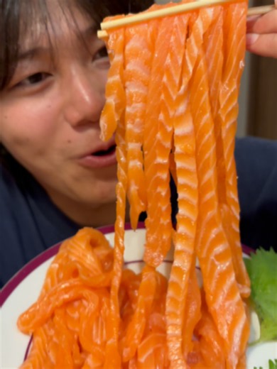 コストコのサーモンで作る贅沢ソーメンを爆食して夏バテ防止した動画 | costco food
