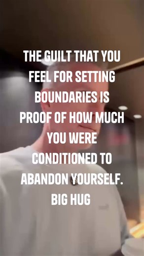 The guilt you’re feeling for setting boundaries is just proof of how conditioned you are. Big hug x #letthemgo #breakup #healingjourney #avoidantattachmentstyle #anxiousattachment #avoidantex | Dadhugsforyoursoul