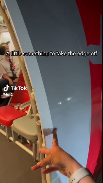 Needed this 😌 #Jet2 #Jet2holidays #NothingBeatsaJet2holiday #TakeTheEdgeOff #Viral #Trend #Funny #Travel #Foryou #fyp #ForYouPage