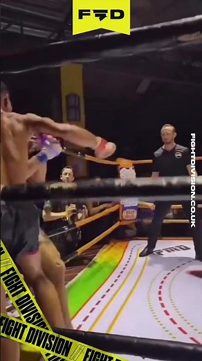 😳😱 CRAZY Lethwei Headbutt COMBO!! 😳😱 #lethwei #mma #muaythai #mma #ufc #combatsport