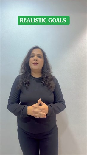 Dt. Diya Lalwani on Instagram: "Stop waiting for January 1st to "start over." 🛑 The truth? 2026 isn't a magic reset button. If you want to see a different person in the mirror next year, you have to start making different choices today—even during the holiday season. 🎄✨ I’m helping you navigate the parties, the treats, and the busy schedule while still making progress. No more "I'll start on Monday." We start NOW. Let’s do this together. Comment “READY” if you’re joining the pre-New Year movem