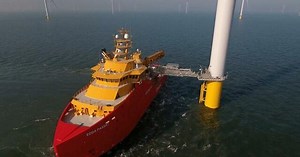 First American ship for offshore windfarms takes shape