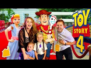TOY STORY 4 IN REAL LIFE WORLD PREMIERE SPECIAL!