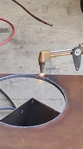 Excavator Arm & Bucket Restoration: Making & Installing Thrust Plates #reels #machining #engineering | Cutting Edge Engineering Australia