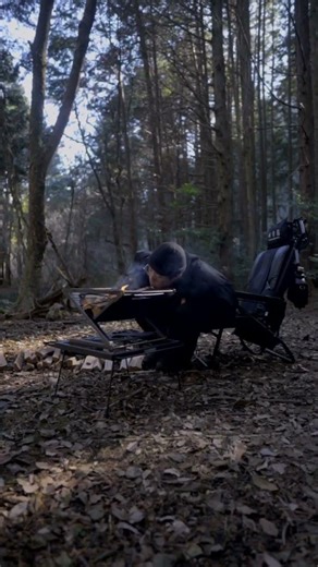 焚き火と炭酸水でキャンプを楽しむ#asmr #キャンプ #japanese