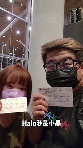 【Malaysia Airlines】 #A330商务舱体验 我们一开始对马航商务舱是有所保留 毕竟完全不能和Qatar, Etihad, JAL相提并论 但乘搭之后又没想象中差 . 对于Lounge, Check In服务、提供沙爹等 这些我们都是相当满意的 尤其空服的服务还是满意的 . 无论去程还是回程 空服都会“很努力”问吃些什么、喝些什么吗？ 所以上飞机前会在Lounge吃饱饱 上飞机后依然一直会被“喂食”😂 . 你们也想乘搭马航商务舱吗？ Subscribe飞常好玩 在Subscriber Hub就有教你 如何以便宜40%价钱预定商务舱哦!! | 飞常好玩 Play n Fly