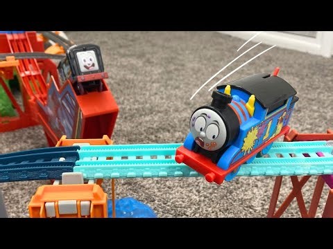 Sky High Bridge Jump Trackmaster CRASHES - Thomas & Friends All Engines Go Trains