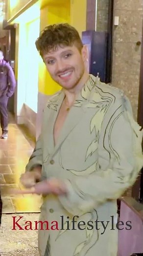 Demonstrate Spanking with a Riding Crop? #RidingCrop #SpankingTips