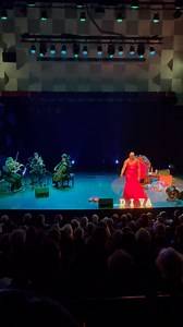 Bass Diva debuted in the Netherlands, 7/3. Emotional rollercoaster as, on diuretics, thanks heart disease- I have no voice. What little I had, De Doelen very graciously received. Merci x | Le Gateau Chocolat