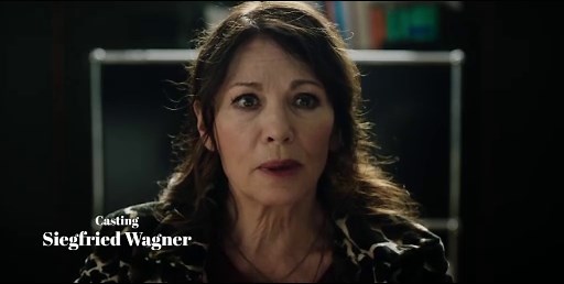 Und dann steht einer auf und öffnet das Fenster | Dramedy