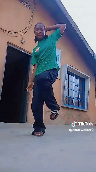 TikTok Dance Videos: Trending Dances and Performances
