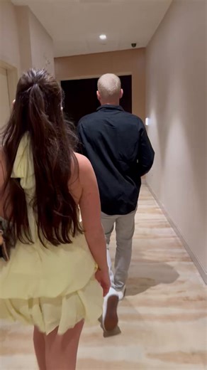 Nicky and his girl are back at the suite