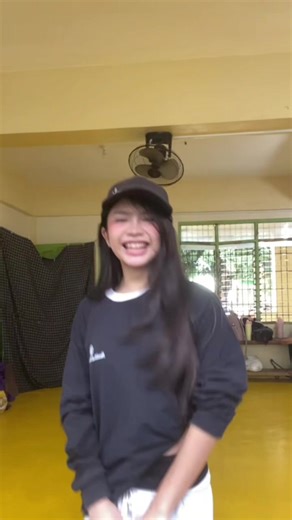 Hilarious Dance Trend: HEHAHAHAHAHA