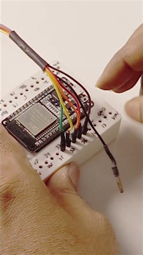 ESP32 OLED Display Demo 🔥 | SSD1306 I2C with ESP32 #esp32 #arduino #oled