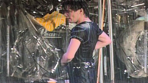 Exploring the Legacy of BOØWY and Iconic Performances