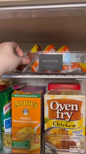 Aesthetic pantry organization with smart storage ideas