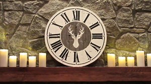 Learn how to use reclaimed wood to create an easy farmhouse wall clock! Get the step by step instructions and materials from Michelle: http://www.hometalk.com/l/kFxs | DIY with Hometalk