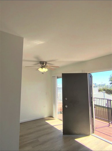 Another apartment tour. One bed one bath with parking, AC, and basic utilities included! 6/10 for me over all! #sandiegohiddengems #apartmenttour #sandiegolife #fyp #apartments