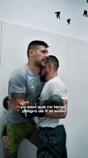 Joel Álvarez con Nico Medina