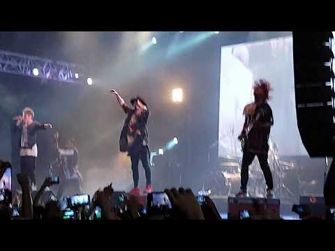 Flow - Sign - Live - Argentina 2018/07/14