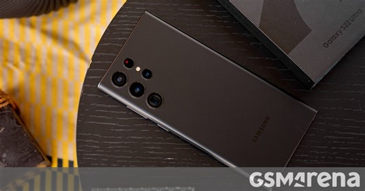 Samsung Galaxy S22 Ultra in for review