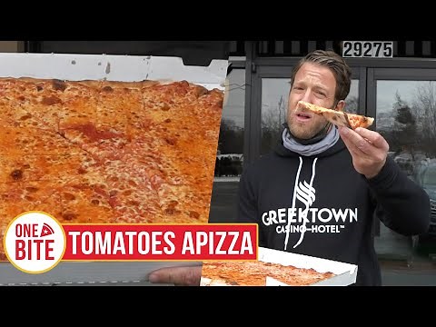 Barstool Pizza Review - Tomatoes APizza (Farmington Hills, MI)