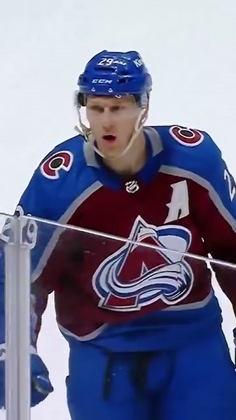 Mack-trick MacKinnon! | Colorado Avalanche