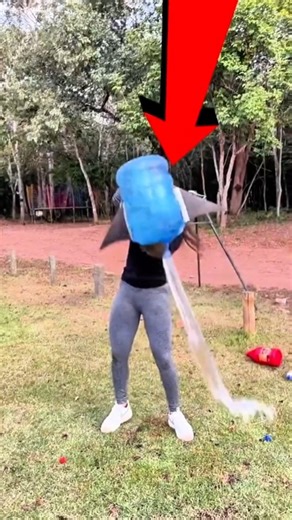 What Makes Bottle Flies Like A Rocket. #shorts #explainer #viralshorts