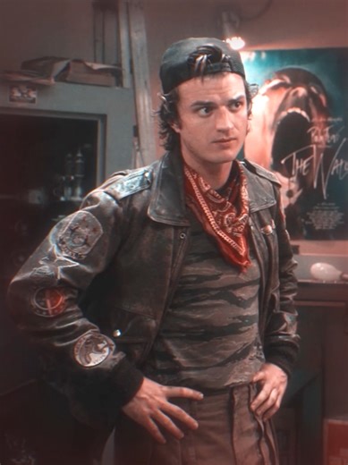 KING STEVE #StrangerThings5 | stranger things