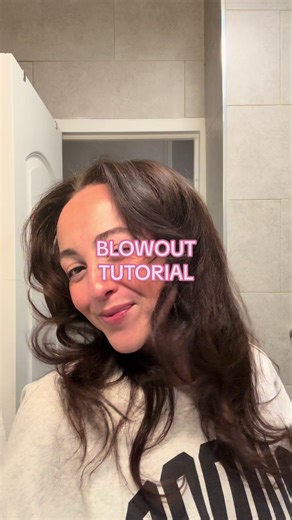 Bouncy Blowout Tutorial for Naturally Curly Hair