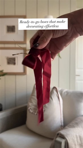 Decorating made easy! These pre-tied holiday bows are perfect for Christmas trees, garlands, gifts, and home decor. Simple, pretty, and reusable every year #holidaydecor #christmasbows #christmasdecorideas #festivehome #homestyling #christmasinspo #cozyholidayhome COMMENT: BOW to get link sent directly to your inbox https://liketk.it/5wGwR christmas bows holiday bows pre made bows ready made bows christmas decor holiday decor christmas decorations holiday home decor festive decor christmas tree 