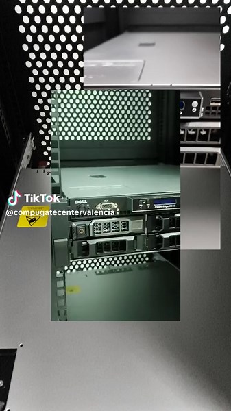 Dell Server R510. Tenemos gran variedad de servidores Rackeables y de Torre de las mejores marcas Dell, Hp, Lenovo. Pregunta por el que se ajuste a tus necesidades #server #servidor #dell #hp #lenovo