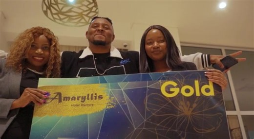 1.3K views · 114 reactions | Amaryllis Hotel is home to the Stars!!!朗...