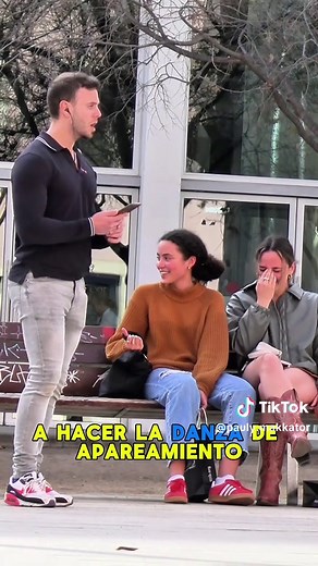 Tutorial de Pauly: Cómo Enamorar a la Chica de al Lado