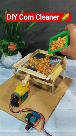 Cleaning Machine Using DC Motor 😱🤯 #youtubeshorts #shorts #dcmotor #minimachine #scienceproject #diy