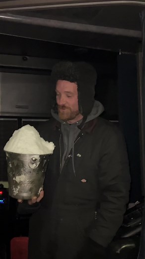 56K views · 165 reactions | Modern problems require modern solutions! #tourlife #hinder #lifehacks | Hinder | Facebook