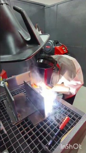 Welding techniques 2F position