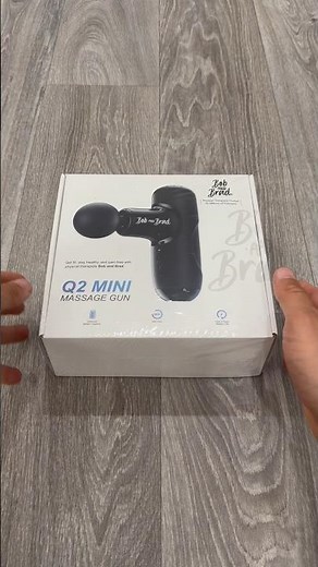 Unboxing the Q2 Mini Massage Gun From ‪@BobandBrad‬
