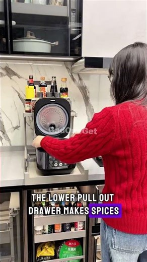 Pull-Out Kitchen Countertop Organizer: Maximize Your Kitchen Counter Space!