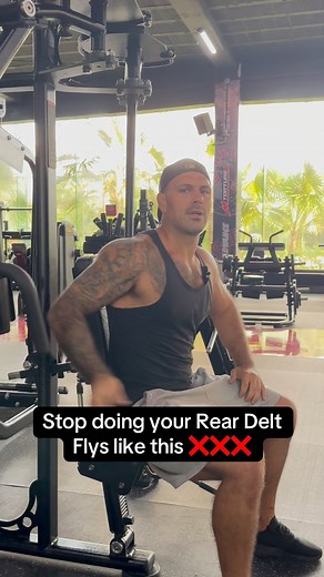 203K views · 5K reactions | Fix your rear delt fly with these 4 simple steps  #gym #workout #workouttips #gymtips #fitness | Cory Roboch | Facebook